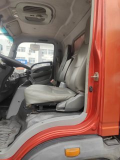 SINOTRUK HOWO Light Duty Truck Hanjiang 129 hp 4X2 4.2 m - ფოტო 4