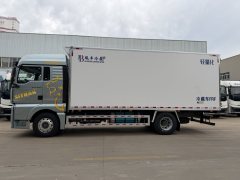 Sinotruk Sitrak C5L 350 hp 4X2 6.8 m - photo 3