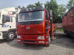 FAW Jiefang J6L 220 hp 4X2 6.75 m - ფოტო 1