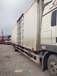 Sinotruk HOWO TX7 290 hp 4X2 9.8 m - photo 4