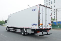 Foton Auman Galaxy 3 300 hp 4X2 9.4 m - photo 6