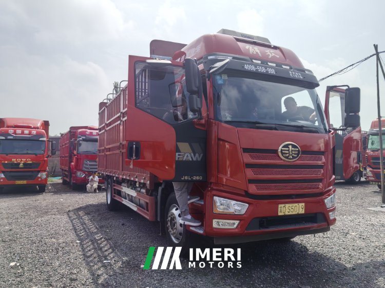 FAW Jiefang J6L 260 hp 4X2 6.75 m - truck from China