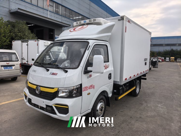 Dongfeng Tuyi T5 122 hp 4X2 3.5 m - truck from China