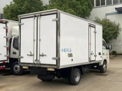 Dongfeng Tuyi T5 122 hp 4X2 3.5 m - photo 3