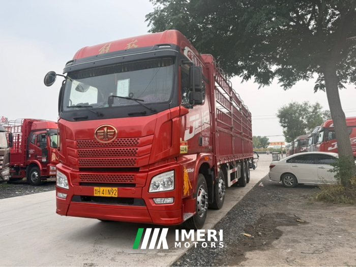 FAW Jiefang JH6 400 hp 8X4 8.2 m - truck from China