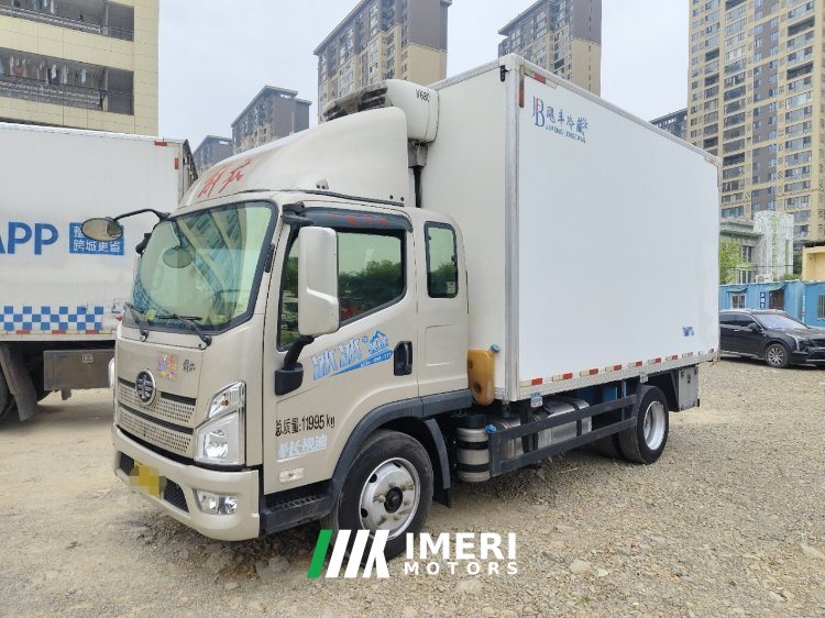 FAW Jiefang Lestar 180 hp 4X2 2.3 m - truck from China