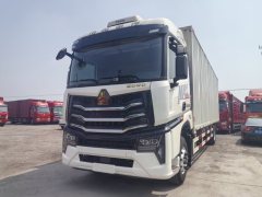Sinotruk HOWO Max 290 hp 4X2 9.6 m - photo 1