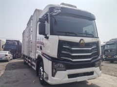 Sinotruk HOWO Max 290 hp 4X2 9.6 m - photo 3