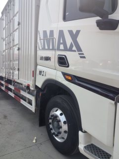 Sinotruk HOWO Max 290 hp 4X2 9.6 m - photo 5