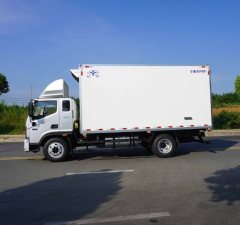 Foton AR 220 hp 4X2 5.1 m - photo 4