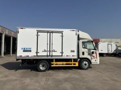 JMC 135 hp 4X2 3.68 m - ფოტო 4