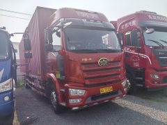FAW Jiefang J6L 260 hp 4X2 9.7 m - photo 1