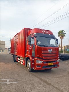 FAW Jiefang J6L 260 hp 4X2 8.2 m - photo 3