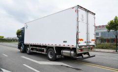 Foton Auman 5 480 hp 6X2 7.8 m - ფოტო 6