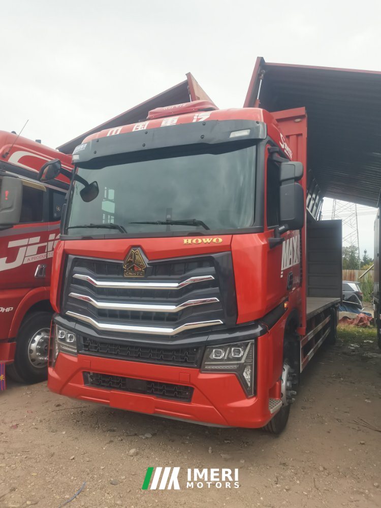2025 Sinotruk HOWO Max 290 hp 4X2 9.6 m