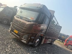 FAW Jiefang JH6 320 hp 4X2 6.75 m - ფოტო 1