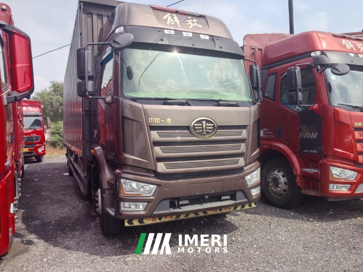 FAW Jiefang J6L 300 hp 4X2 9.75 m - სატვირთო ჩინეთიდან
