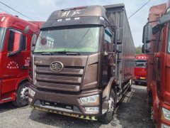 FAW Jiefang J6L 300 hp 4X2 9.75 m - ფოტო 3