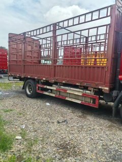Dongfeng Liuzhou Chenglong H5 270 hp 4X2 6.8 m - ფოტო 3