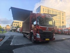 Dongfeng Liuzhou Chenglong H5 200 hp 4X2 8.3 m - photo 5