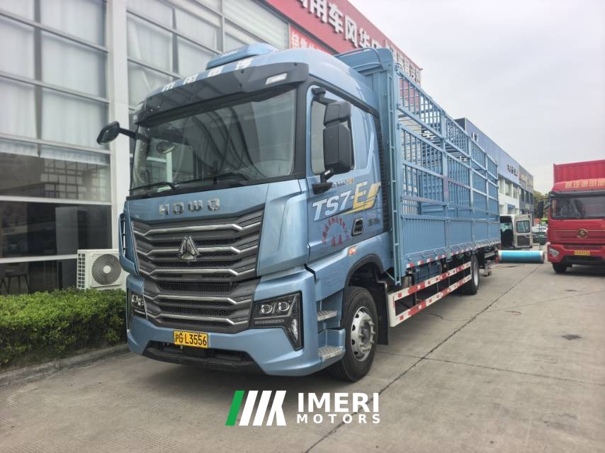 2026 Sinotruk HOWO TS7 330 hp 4X2 6.75 m