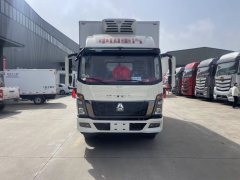 SINOTRUK HOWO Light Duty Truck Commander 170 hp 4X2 4.08 m - фото 1