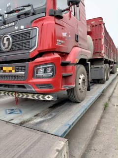 Shacman Delong M3000S 460 hp 6X4 - фото 1