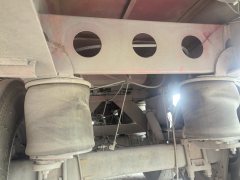 13 m x 2.55 m 3-axle low flatbed semi-trailer - photo 4