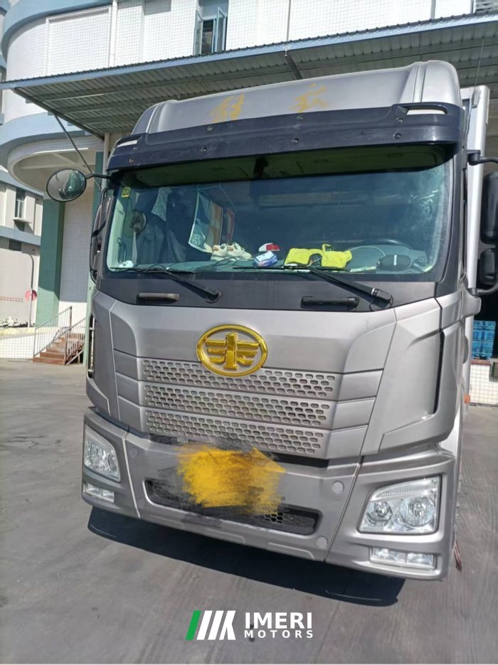 2023 FAW Jiefang JH6 320 hp 4X2 9.7 m