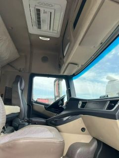 Foton Auman GTL Xingyi Edition 520 hp 4X2 - фото 7