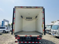 Foton Aumark S3 156 hp 4X2 4.08 m - фото 7