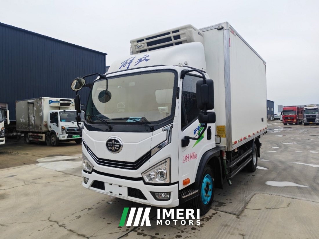 FAW Jiefang V 136 hp 4X2 4.08 m - truck from China