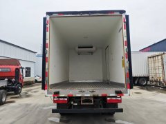FAW Jiefang V 136 hp 4X2 4.08 m - photo 6