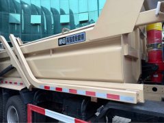 Dongfeng Liuzhou Chenglong H5 400 hp 8X4 6.8 m - фото 8