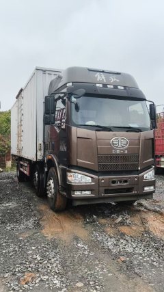FAW Jiefang JK6 220 hp 4X2 7.7 m - photo 1