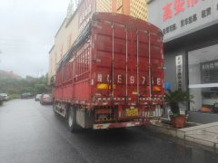 Dongfeng Liuzhou Chenglong H5 240 hp 4X2 6.8 m - ფოტო 2