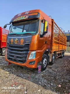 Dongfeng Liuzhou Chenglong H7 480 hp 8X4 9.6 m - ფოტო 1