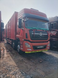 Dongfeng Tianlong VL 292 hp 6X2 9.6 m - photo 1