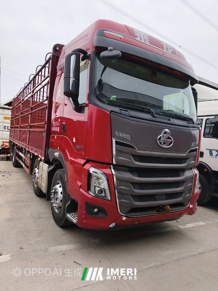 Dongfeng Liuzhou Chenglong H7 350 hp 8X4 9.6 m - truck from China