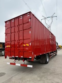 Dongfeng Tianjin KR PLUS 290 hp 4X2 - photo 3