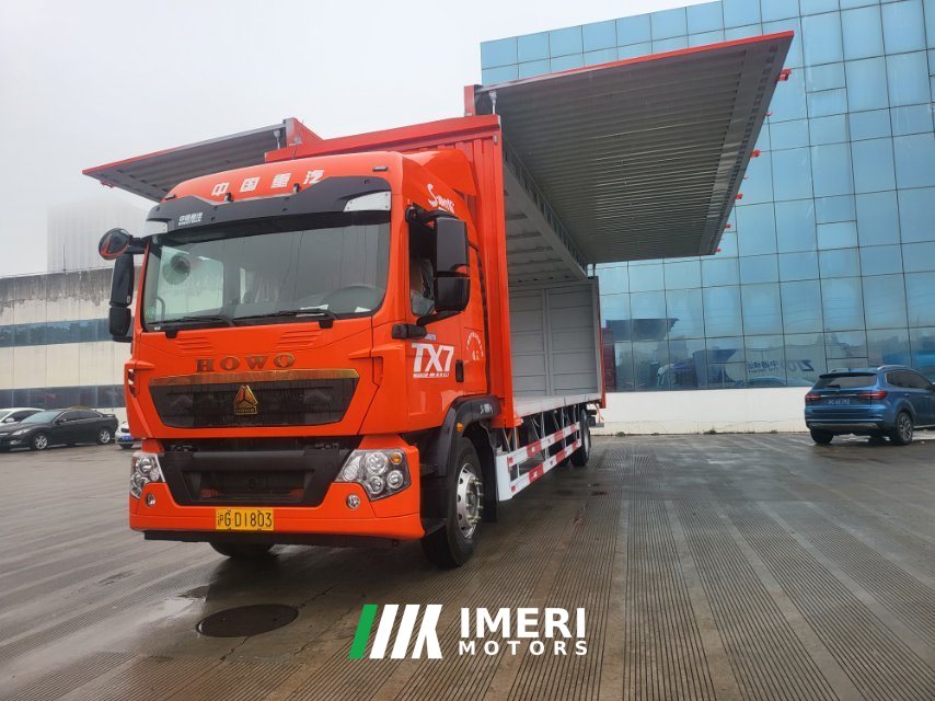 2025 Sinotruk HOWO TX7 290 hp 4X2 9.6 m