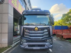 Sinotruk HOWO Max 290 hp 4X2 9.6 m - photo 6