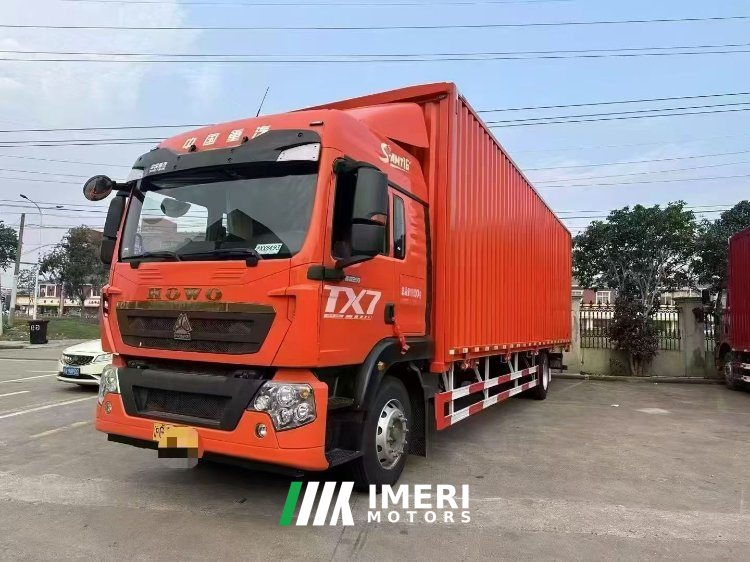 Sinotruk HOWO TX7 PRO 290 hp 4X2 9.6 m - truck from China