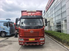 FAW Jiefang J6L 240 hp 4X2 9.6 m - photo 3
