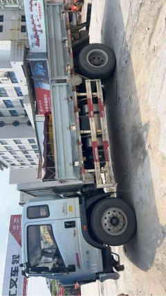 SINOTRUK HOWO Light Duty Truck Commander 190 hp 4X2 5.2 m - ფოტო 2