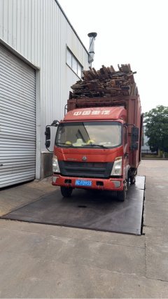 SINOTRUK HOWO Light Duty Truck Hanjiang 160 hp 4X2 3.85 m - ფოტო 10