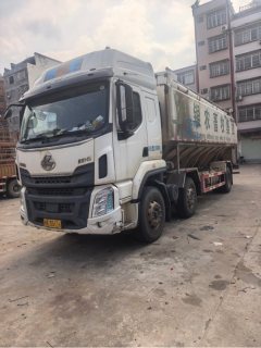 Dongfeng Liuzhou Chenglong H5 - ფოტო 1