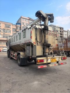 Dongfeng Liuzhou Chenglong H5 - ფოტო 3