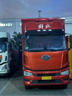 FAW Jiefang J6L 260 hp 4X2 8.3 m - ფოტო 2