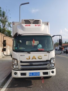 JAC M6 4X2 4.1 m - ფოტო 2